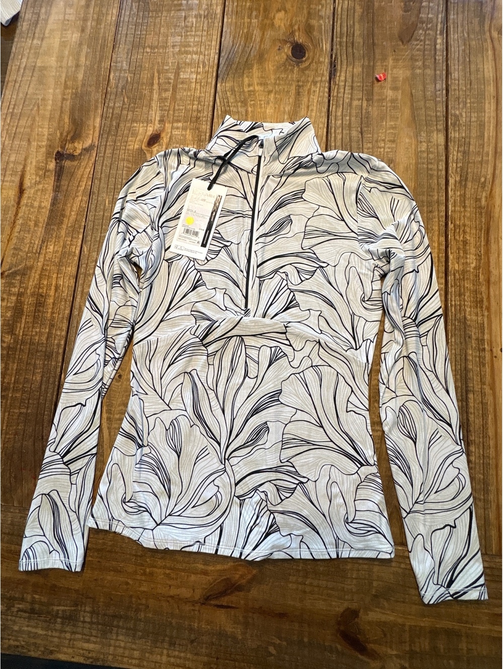 New Calia Women's XS Long Sleeve Half-Zip Active Top Shirt Leaf Pattern Golf